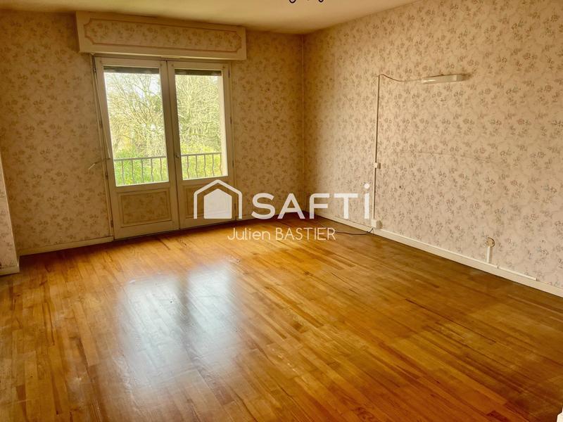 Maison - 180 m² - 6 pièces