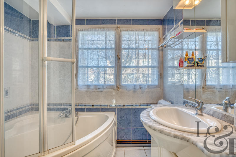 Maison - 122 m² - 5 pièces