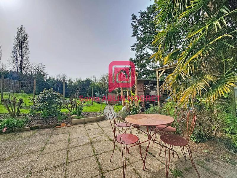 Maison - 80 m² - 5 pièces