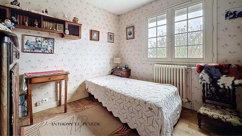 Maison - 110 m² - 8 pièces