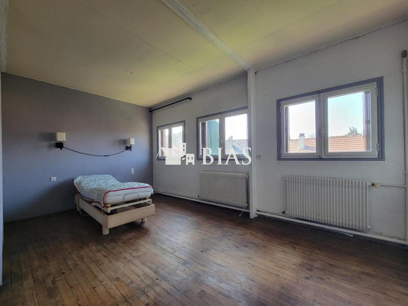 Maison - 124 m² - 8 pièces