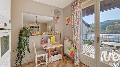 Maison - 154 m² - 8 pièces