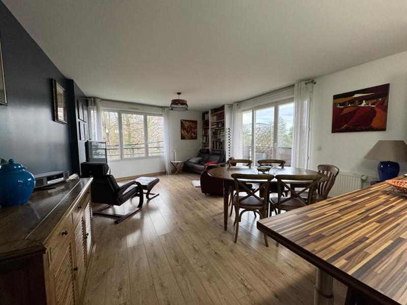 Appartement - 75 m² - 3 pièces