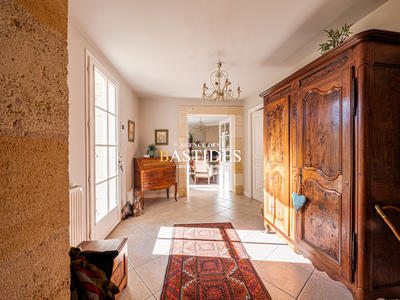 Maison ancienne - 187 m² - 6 pièces