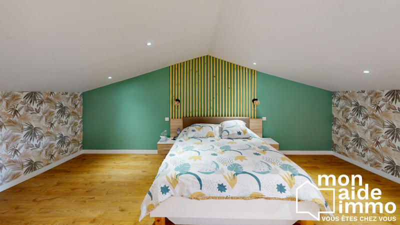 Maison - 234 m² - 7 pièces