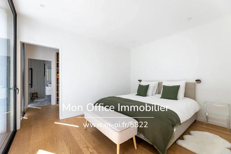 Maison - 178 m² - 5 pièces