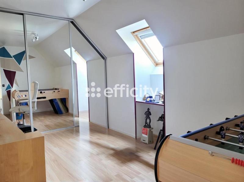 Maison - 135 m² - 6 pièces