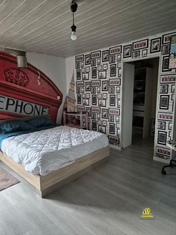 Maison - 198 m² - 8 pièces