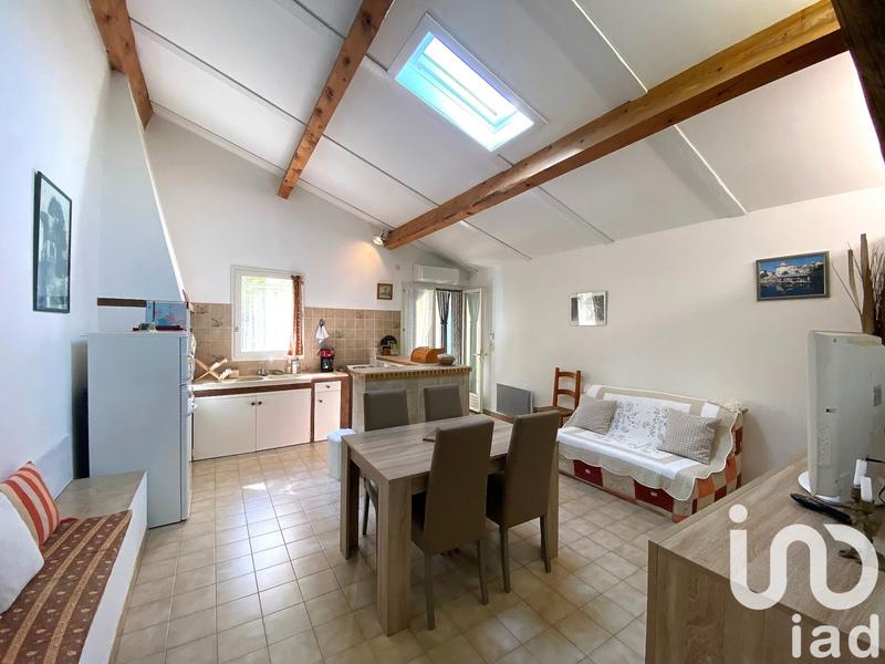 Maison - 366 m² - 18 pièces