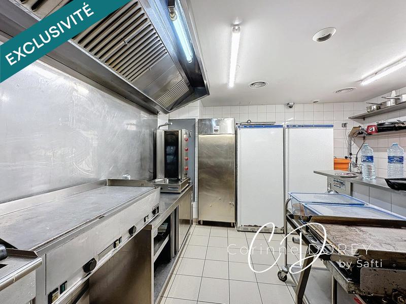 Local commercial - 233 m²