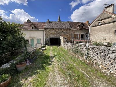 Maison de village - 50 m² - 2 pièces