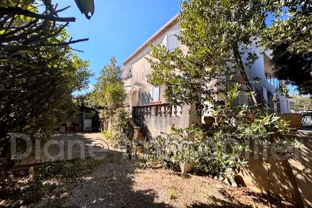 Villa - 152 m² - 6 pièces