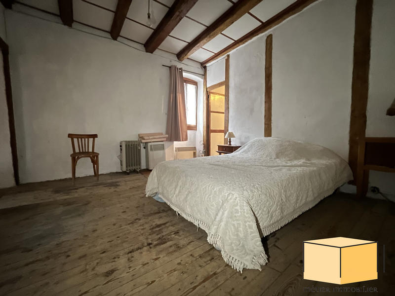 Maison - 93 m² - 5 pièces