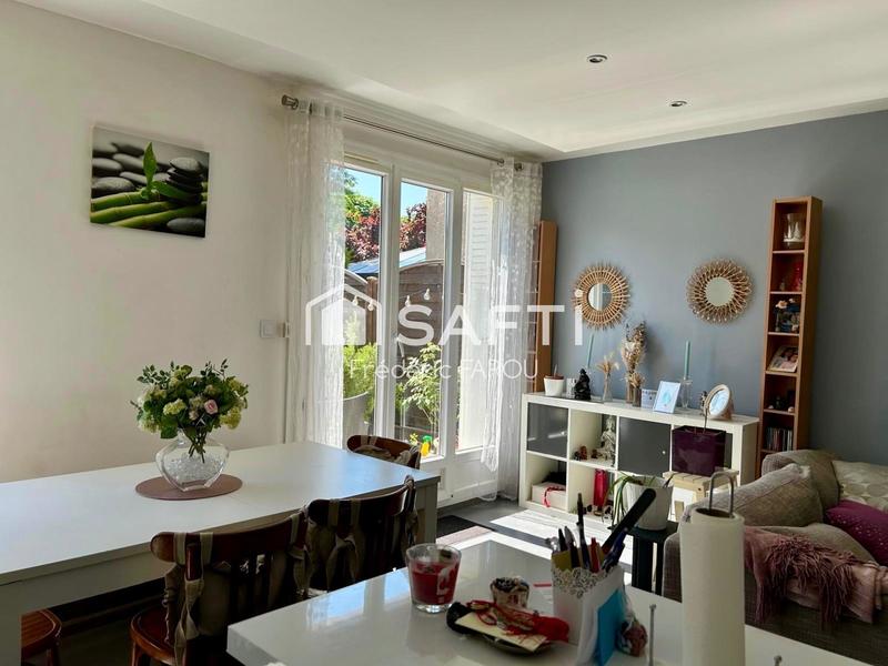 Maison - 115 m² - 6 pièces