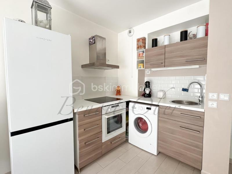 Studio - 27 m² - 1 pièce