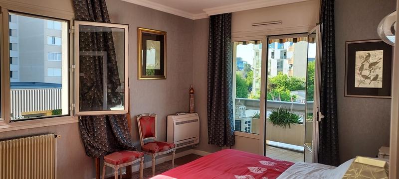 Appartement - 118 m² - 6 pièces