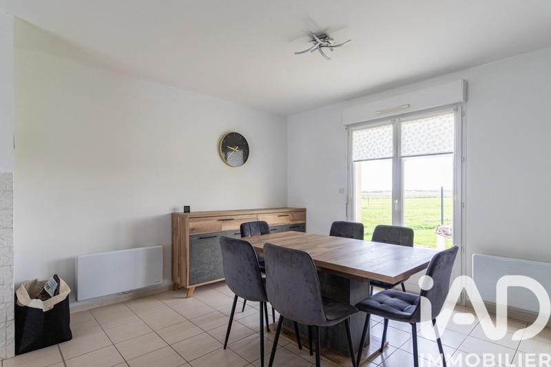 Maison - 90 m² - 5 pièces