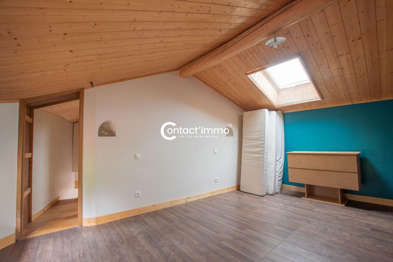 Maison ancienne - 264 m² - 8 pièces