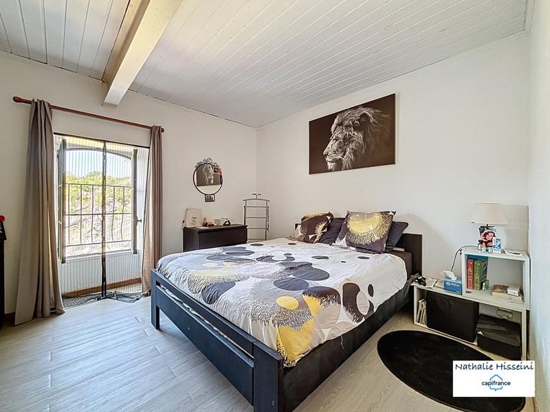 Maison en pierre - 240 m² - 5 pièces