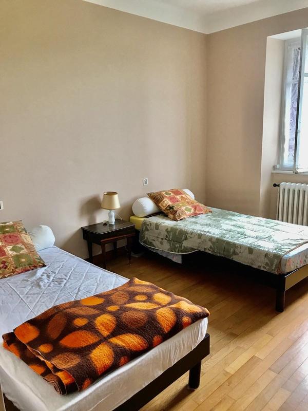 Maison - 90 m² - 6 pièces