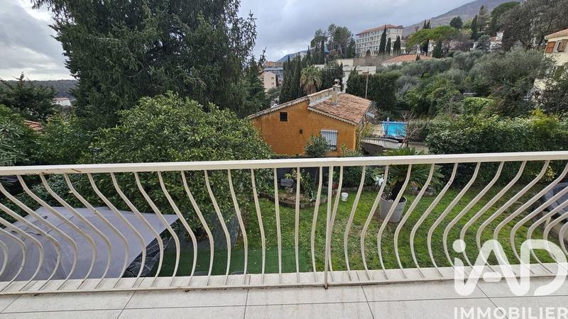 Maison - 137 m² - 7 pièces