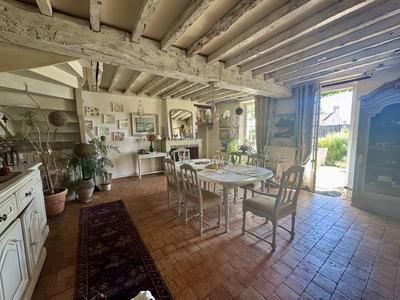 Maison - 140 m² - 5 pièces