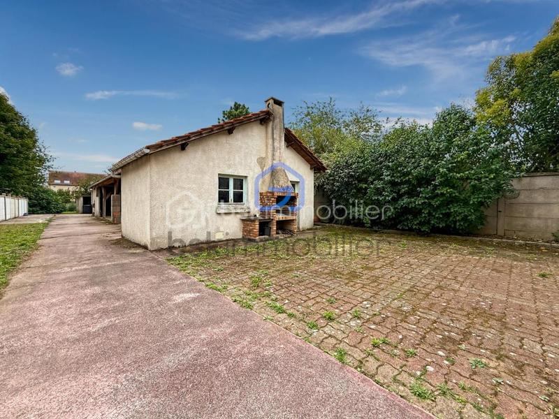 Pavillon - 185 m² - 8 pièces