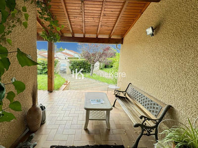 Maison - 180 m² - 6 pièces