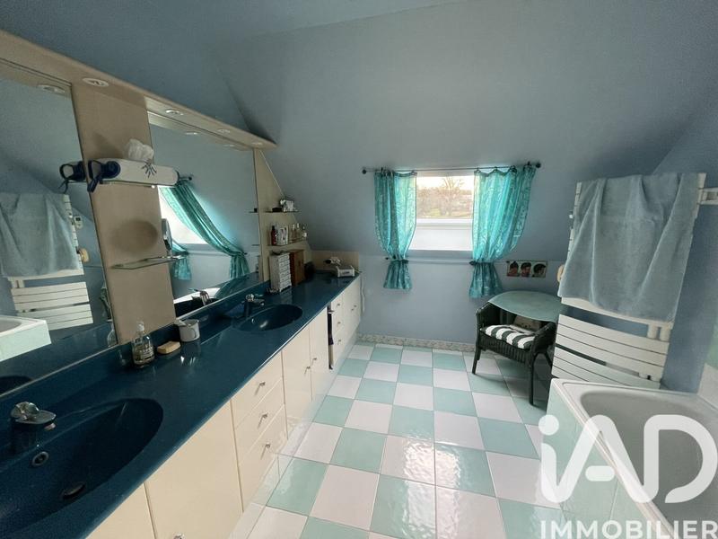 Maison - 146 m² - 7 pièces