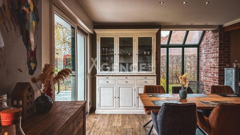 Maison - 158 m² - 5 pièces