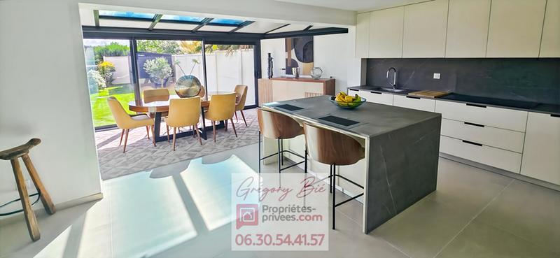 Maison - 95 m² - 4 pièces