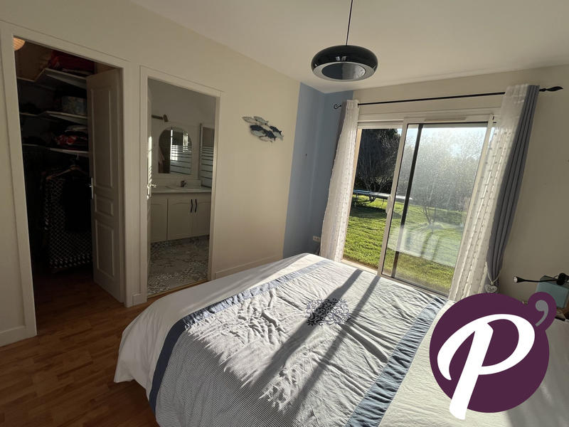 Maison - 161 m² - 6 pièces