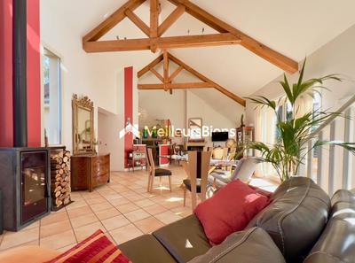 Villa - 216 m² - 7 pièces