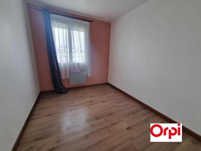 Maison - 99 m² - 5 pièces