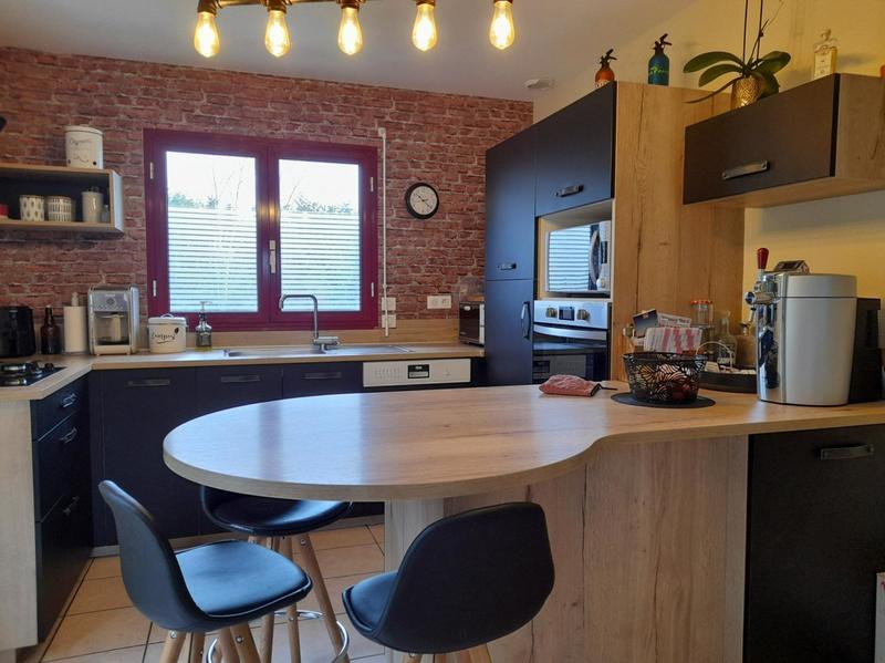 Maison - 137 m² - 5 pièces