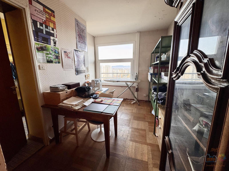 Appartement - 226 m² - 7 pièces