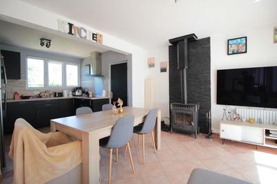 Maison - 84 m² - 4 pièces