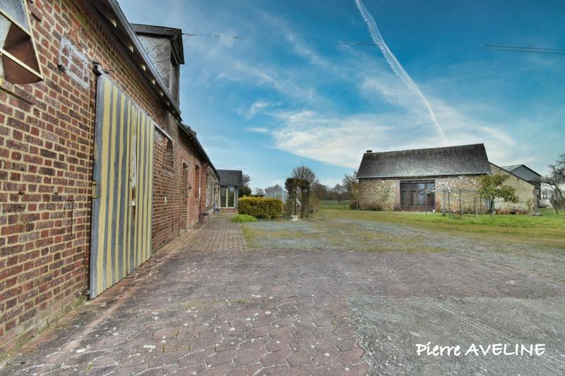 Maison - 200 m² - 7 pièces