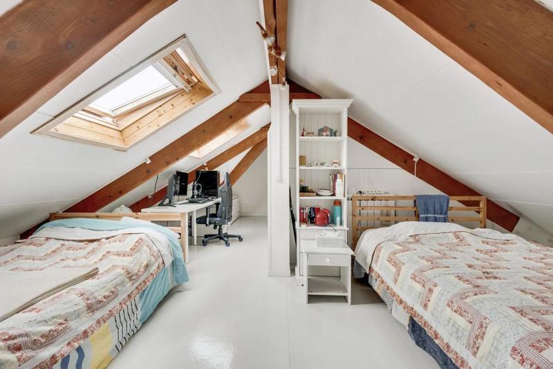 Maison - 211 m² - 8 pièces