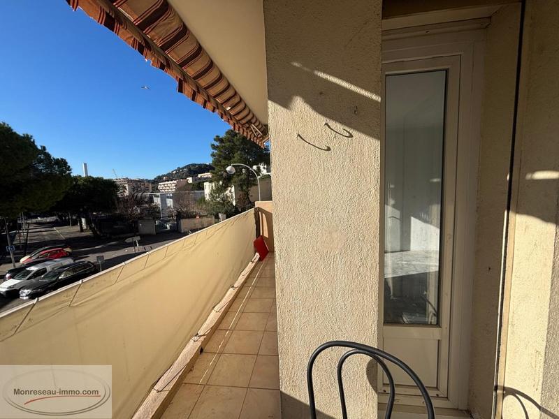 Appartement - 93 m² - 4 pièces