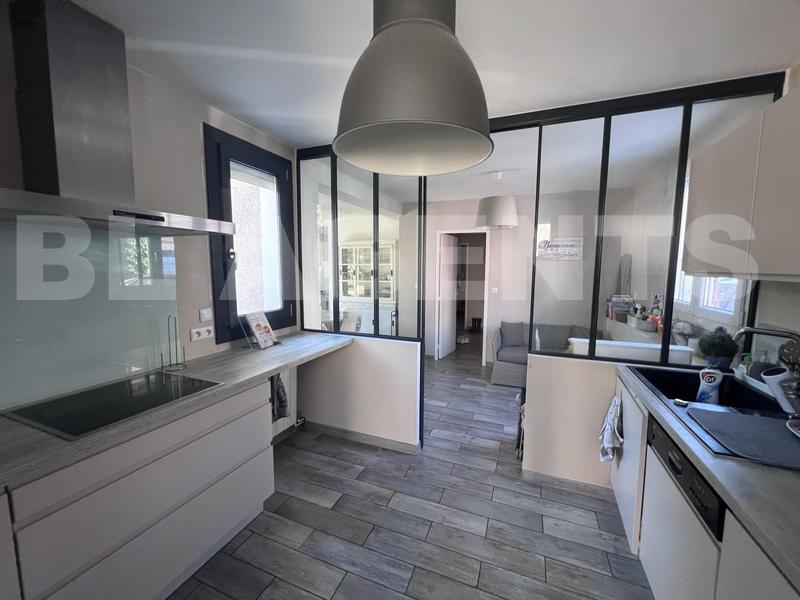 Maison de village - 130 m² - 5 pièces