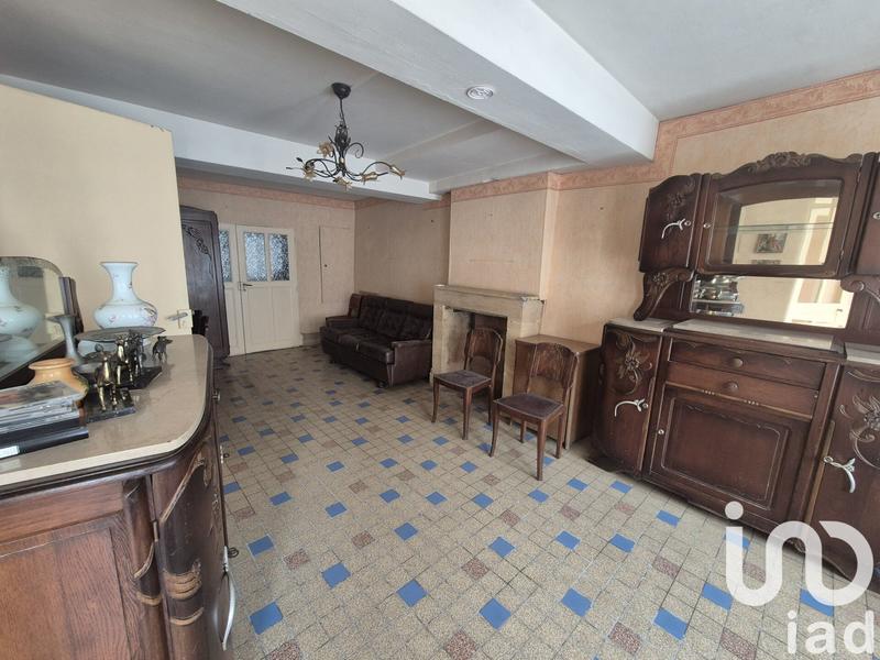 Maison - 378 m² - 8 pièces