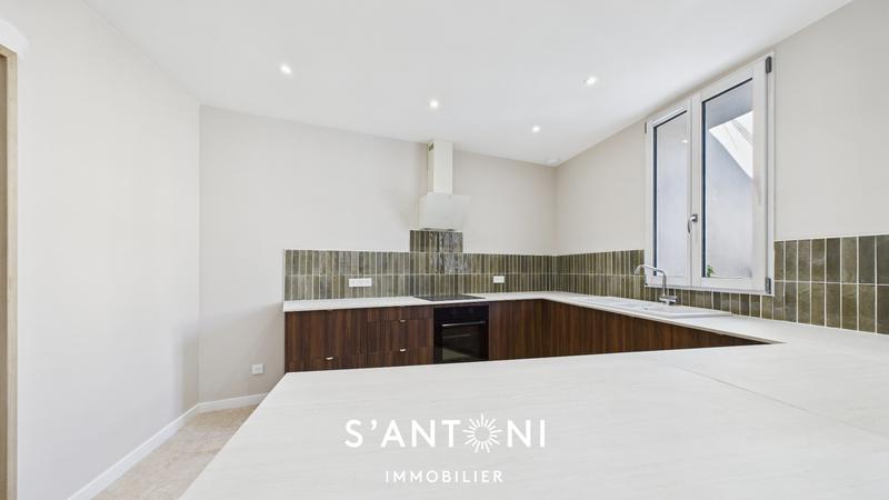 Maison - 150 m² - 5 pièces