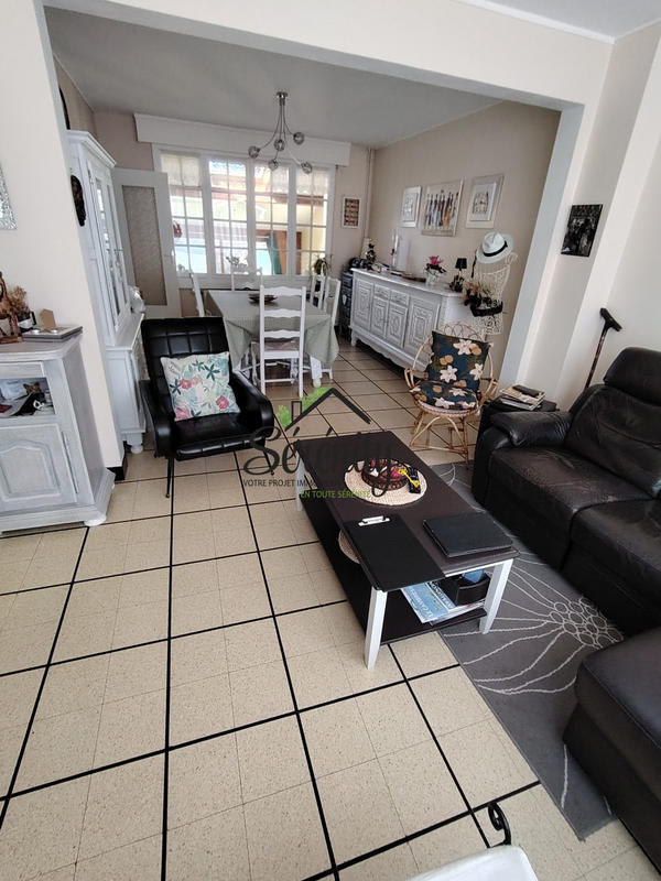 Maison - 95 m² - 7 pièces