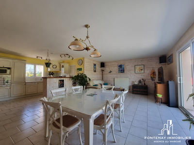 Maison contemporaine - 104 m² - 5 pièces