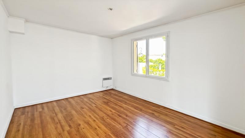 Maison - 173 m² - 8 pièces