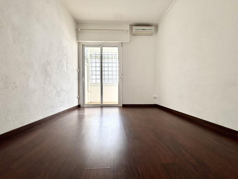 Appartement - 92 m² - 3 pièces