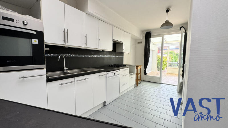 Maison - 82 m² - 3 pièces