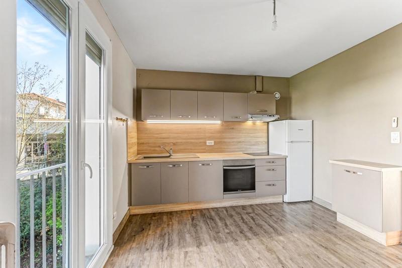 Appartement - 94 m² - 4 pièces