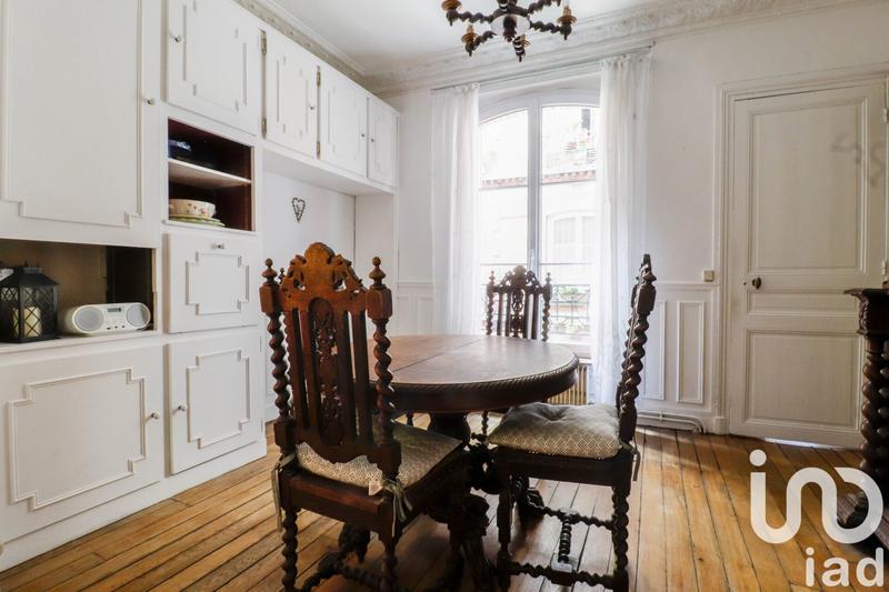 Appartement - 97 m² - 7 pièces